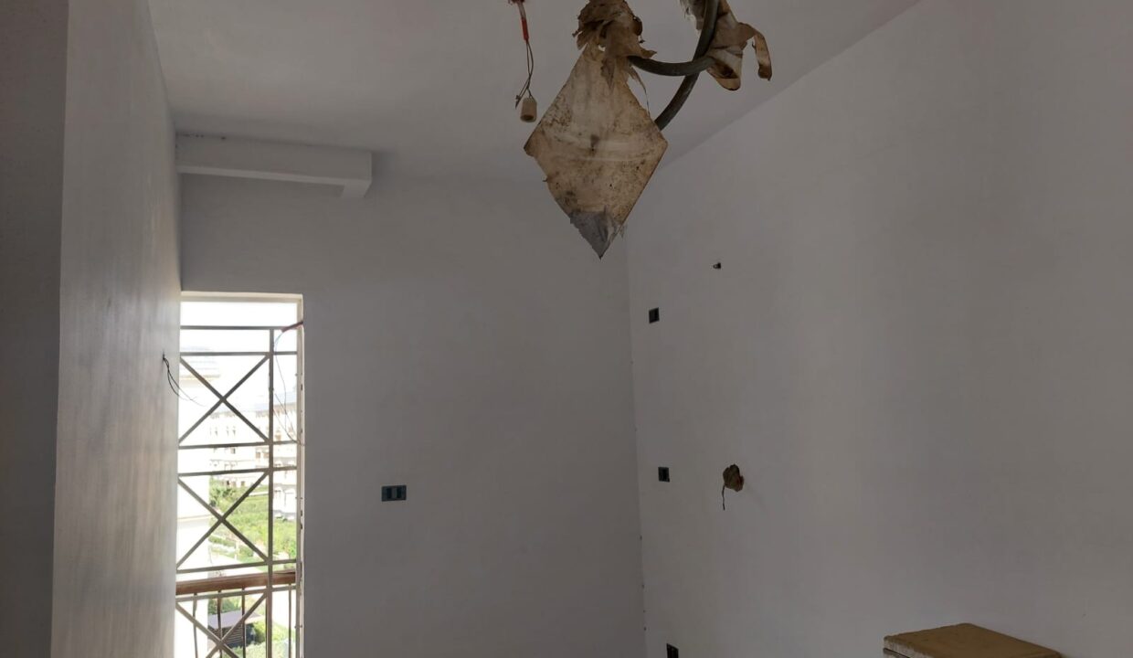 68bec2a335e42_WhatsApp-Image-2025-09-08-at-1.56.28-PM