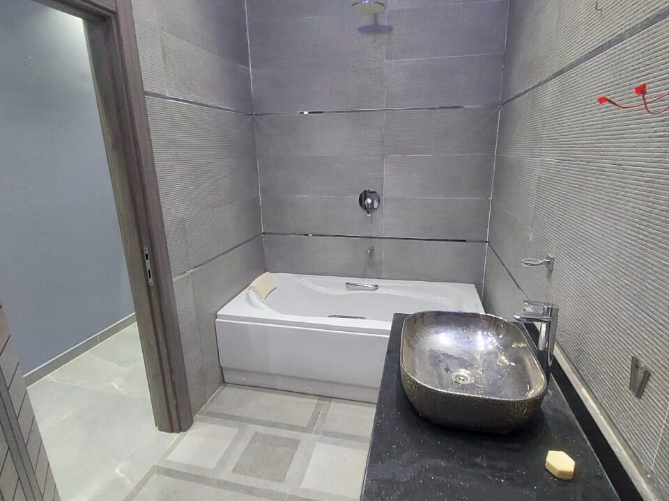 68c7f09362c0b_WhatsApp-Image-2025-09-15-at-12.53.03-PM