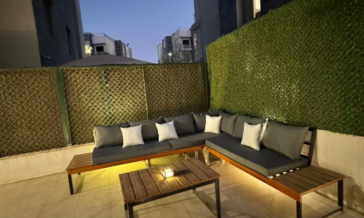 68da4e4c79fee_WhatsApp-Image-2025-09-28-at-10.01.52-PM-(1)