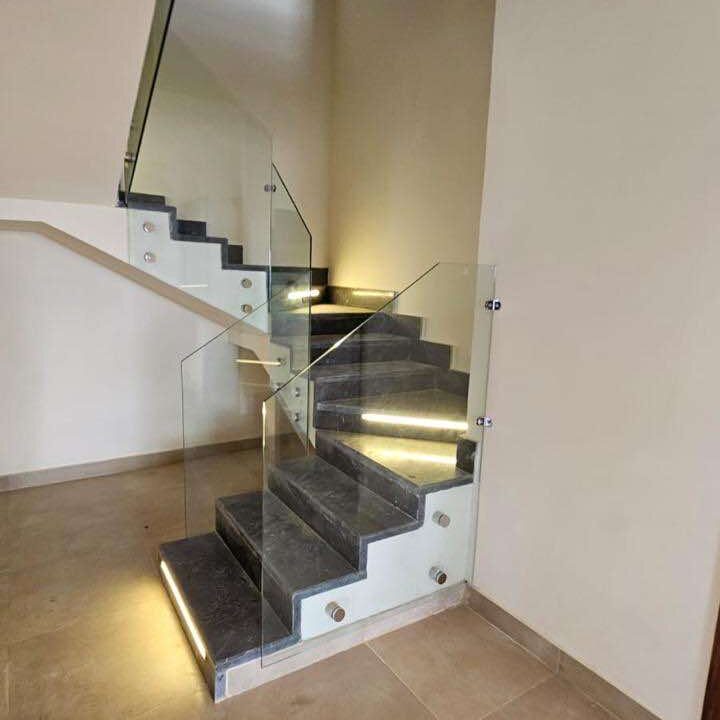 68e17943d12c5_uploads68e17943d113b