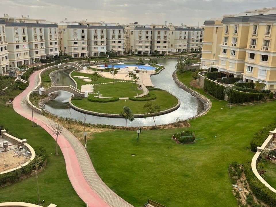 68e2960baab8d_uploads68e2960baa8b9