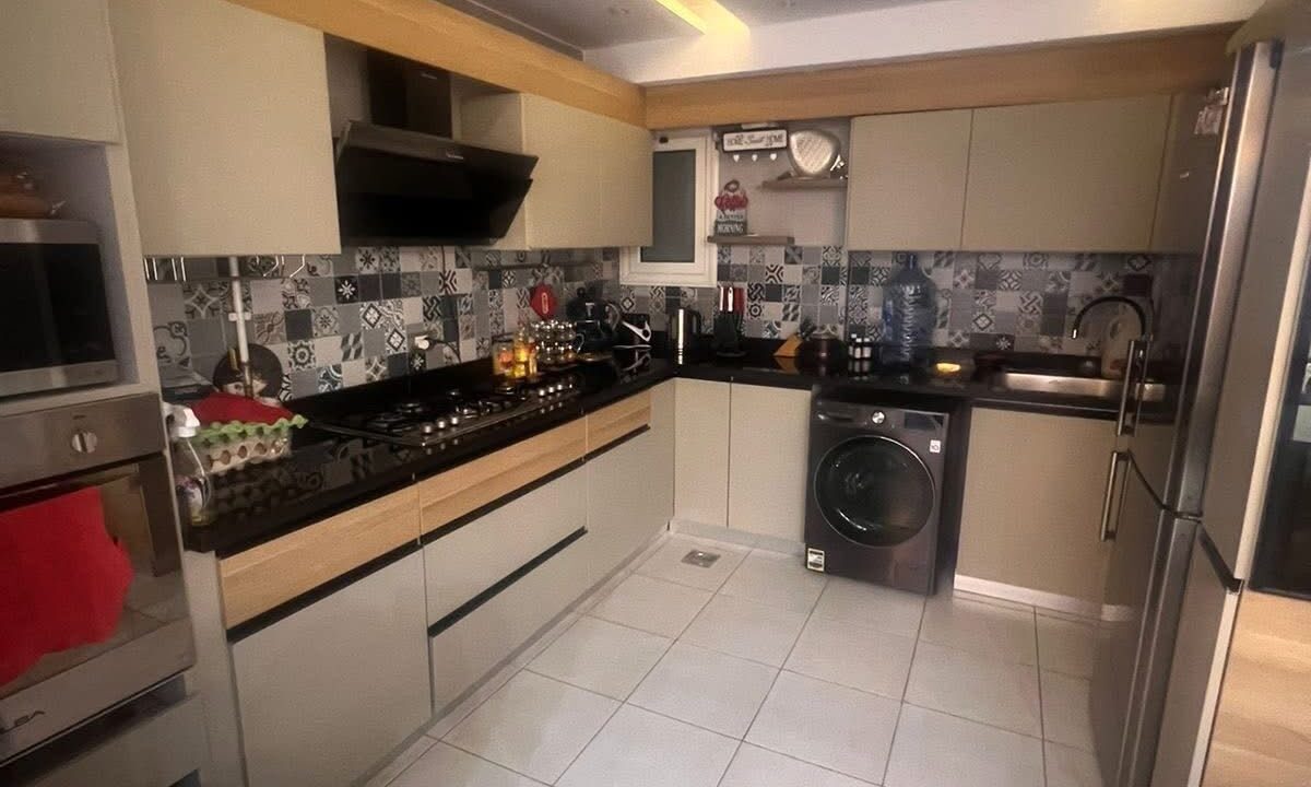 68eb92e380e81_WhatsApp-Image-2025-10-12-at-2.25.08-PM-(1)