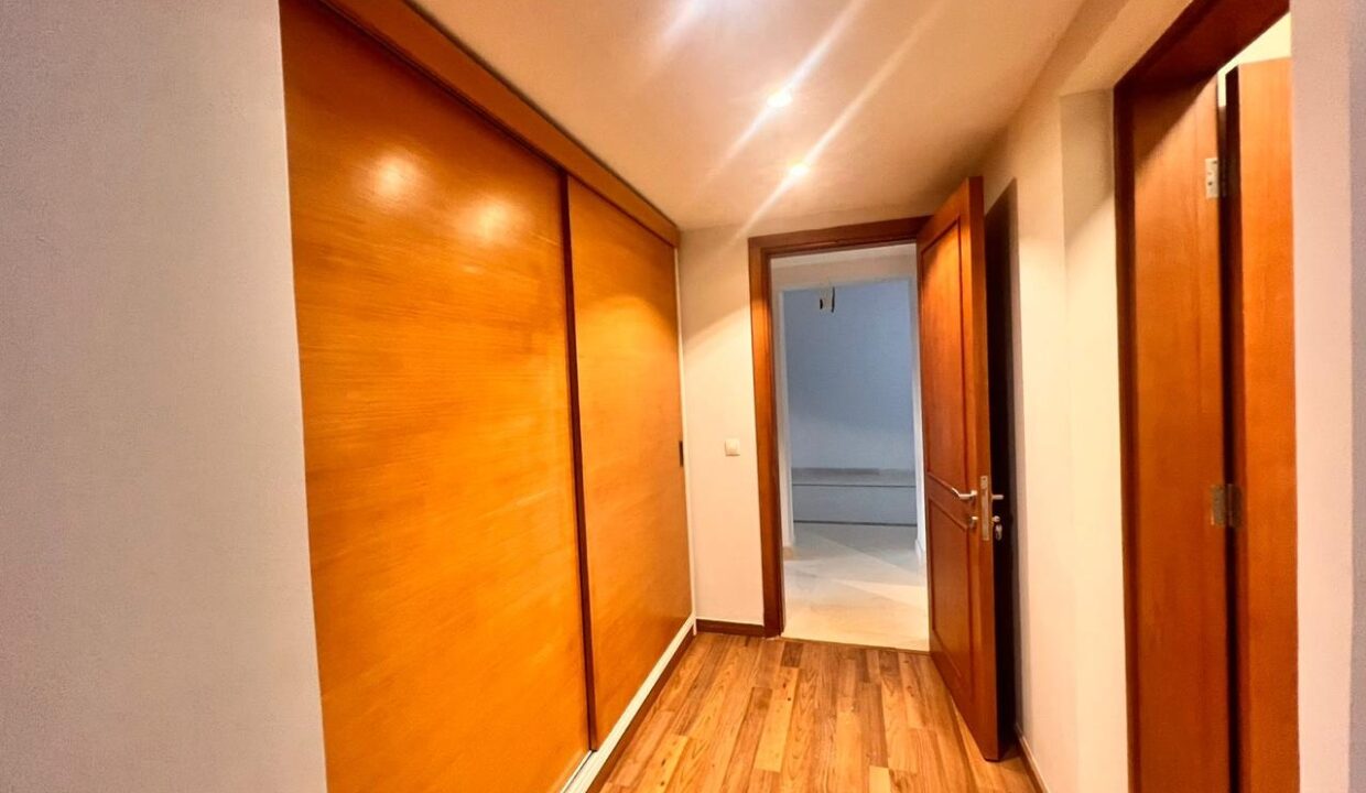 68fcb9ed01c90_WhatsApp-Image-2025-10-25-at-14.46.31