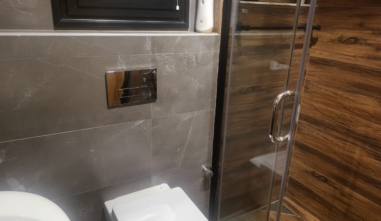 68ff9047a8381_WhatsApp-Image-2025-10-27-at-6.09.49-PM-(2)