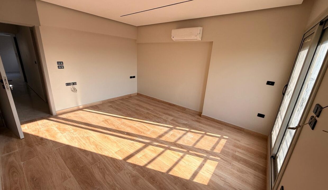 698dc4bf0075a_WhatsApp-Image-2026-02-12-at-2.11.32-PM-(10)